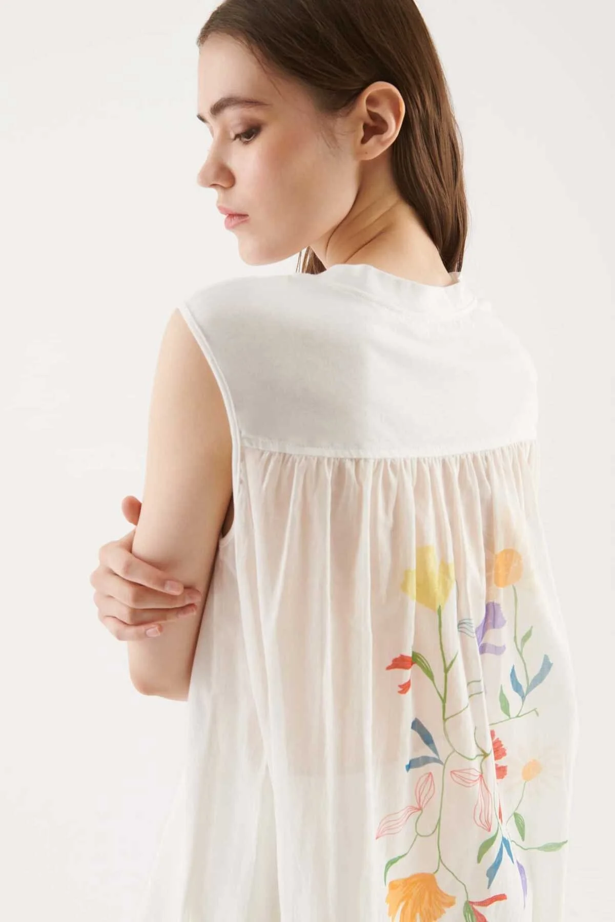 Arkası Çiçek Desenli Bluz Standart Renk - 3