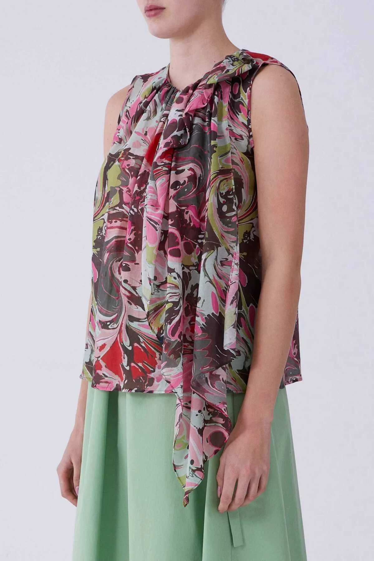 Askılı Ön Detaylı Floral Desen Bluz Standart Renk - 3