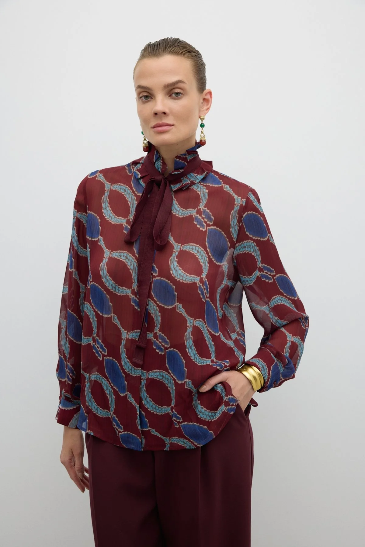 Bağcıklı Fırfır Yakalı Bluz Bordo-Lacivert - 1