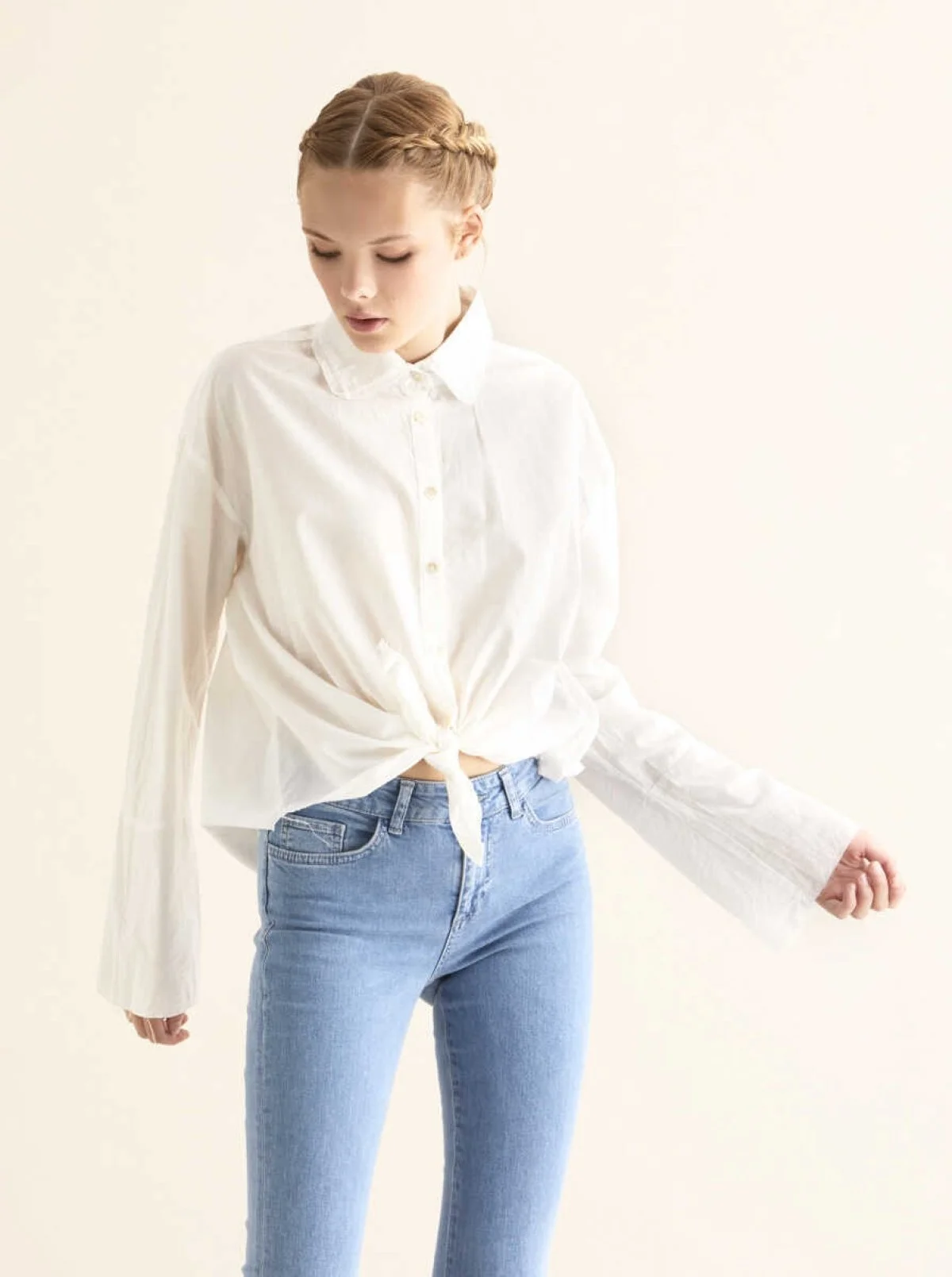 Bağlamalı ve Kolları Volanlı Gömlek Beyaz - 3