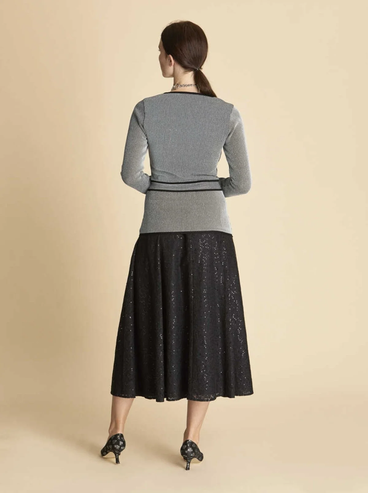  Bel Detaylı Çizgi Desenli Triko Standart Renk - 2