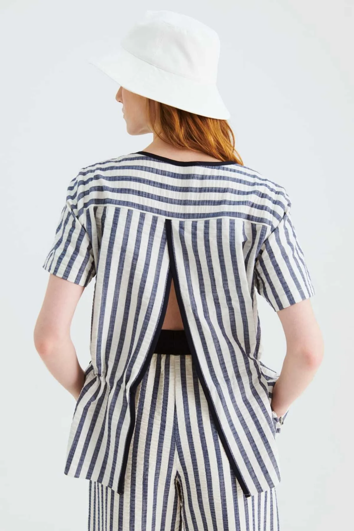 Beli Lastikli Çizgili Bluz Standart Renk - 2