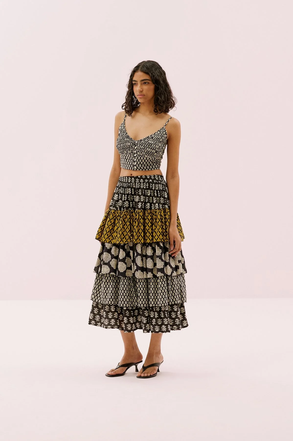 Beli Lastikli Kat Kat Pileli Midi Boy Etek Standart Renk - 1