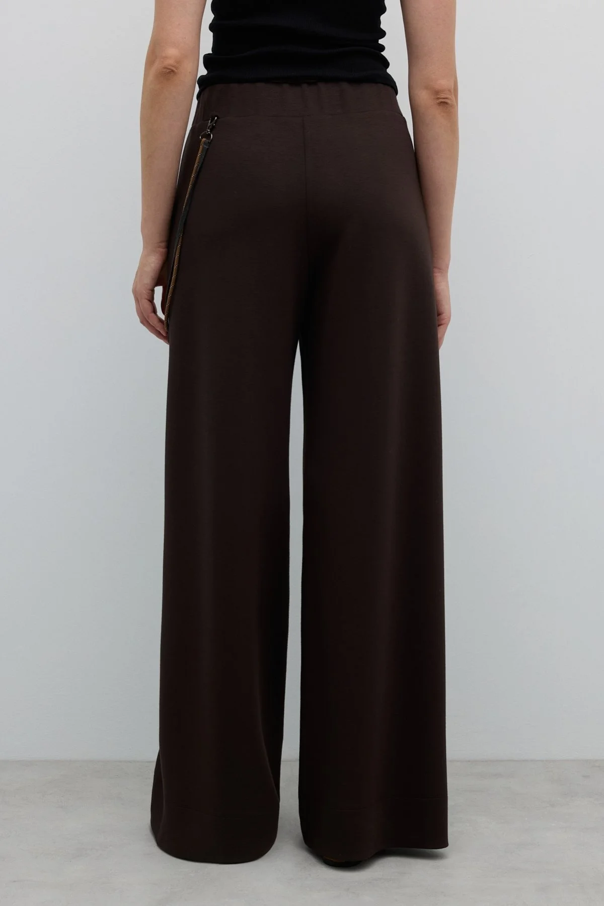 Beli Lastikli Tiktak ve Kordon Detaylı Geniş Paça Pantolon Kahve - 2