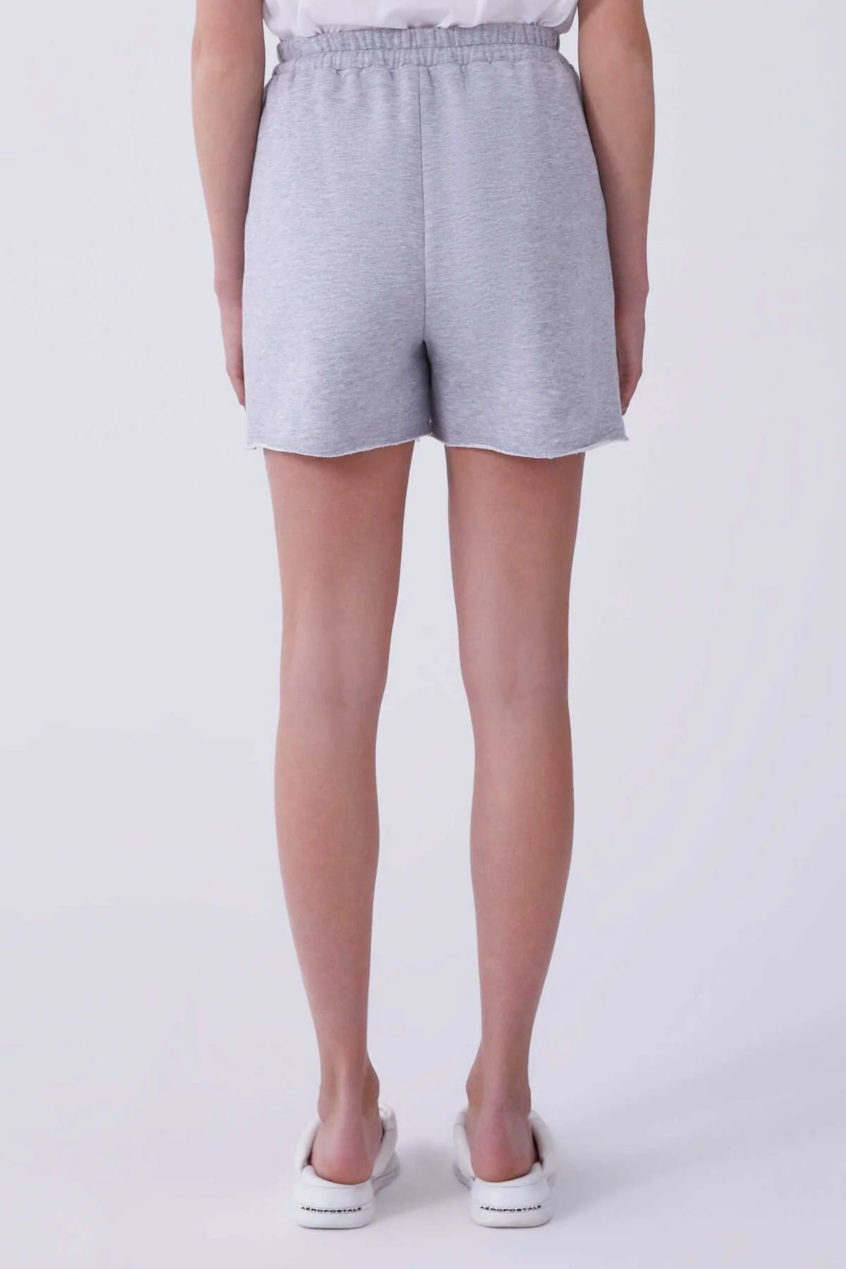 Boncuk İşlemeli Kadın Şort Gri - 2