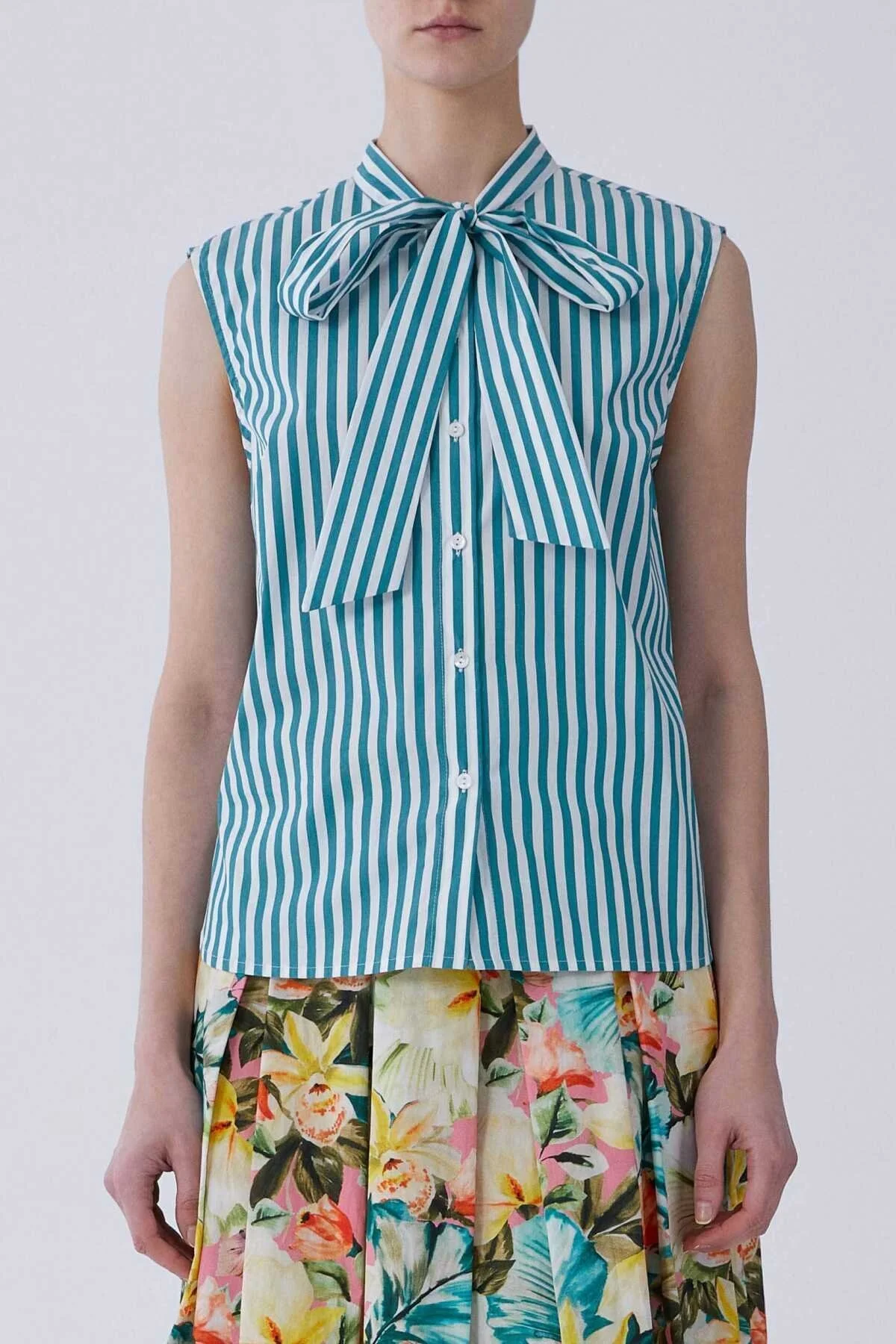 Boyundan Bağlamalı Çizgili Bluz Standart Renk - 1