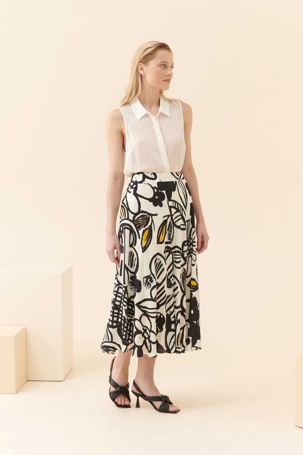  Çiçek Desenli Midi Etek Standart Renk - 3