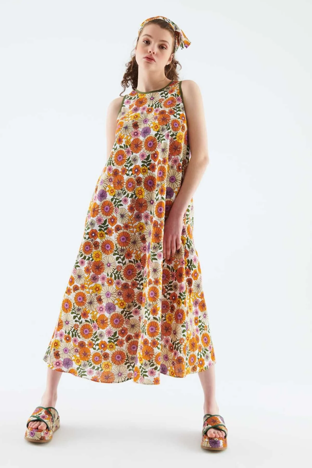 Çiçek Desenli Uzun Elbise Standart Renk - 3