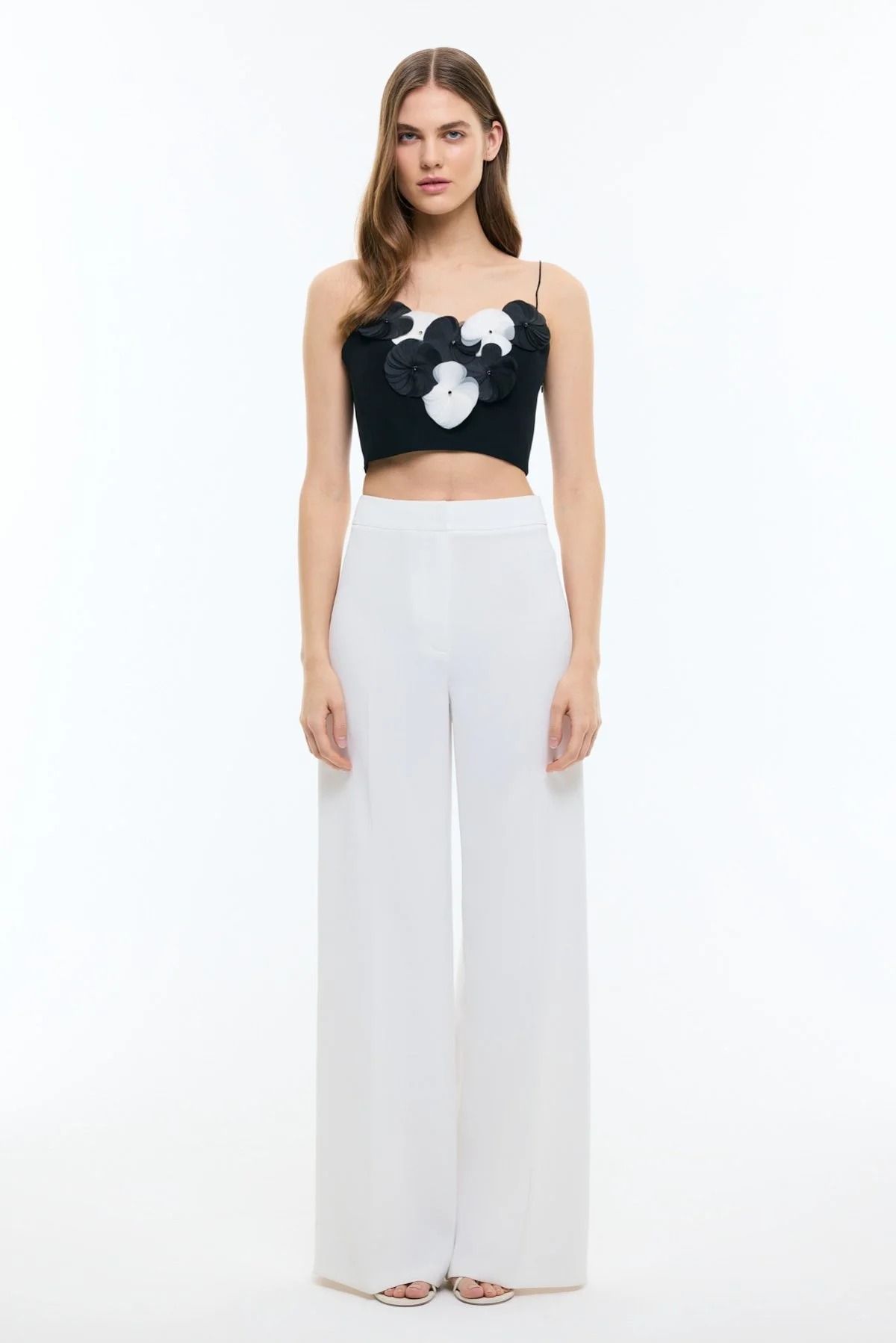 Çiçek Motifli İnce Askılı Büstiyer Siyah - 4