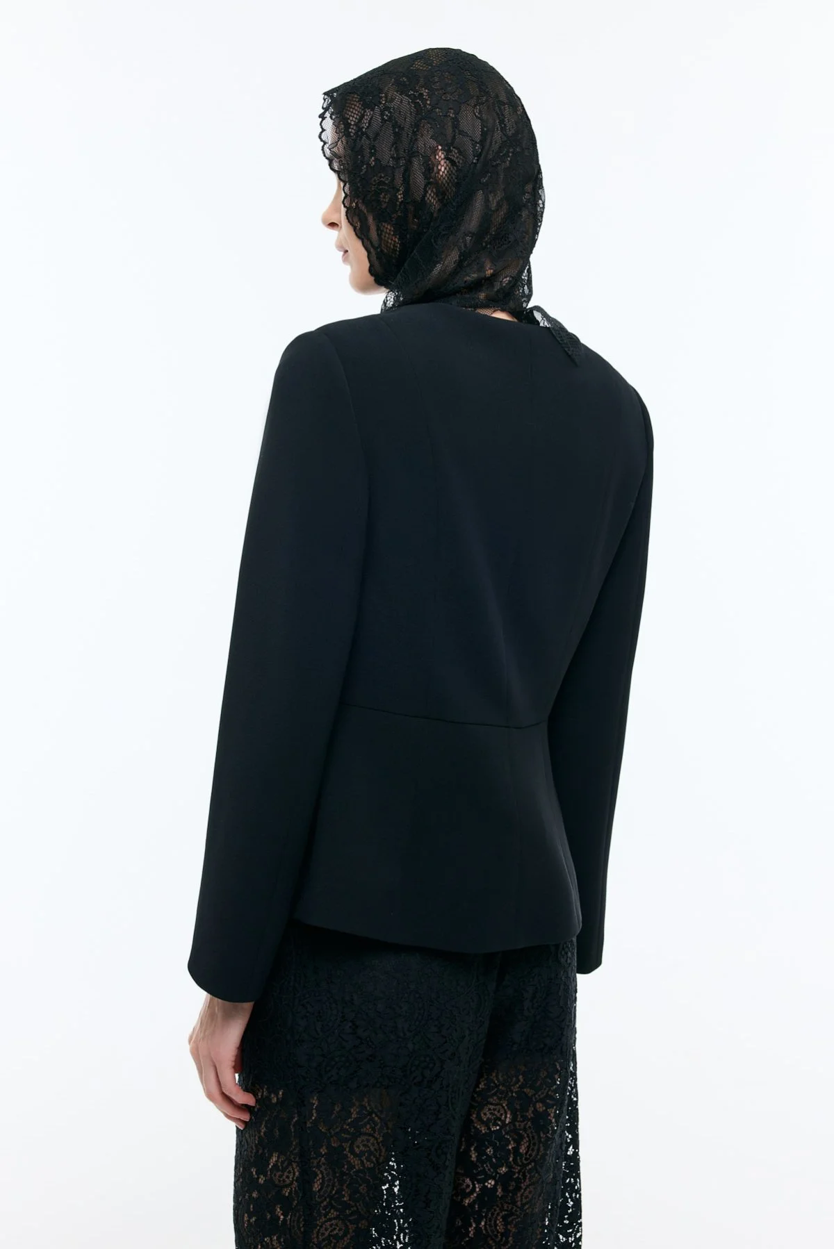 Çıkarılabilir Broş Detaylı Bele Oturan Çift Cepli Ceket Siyah - 2