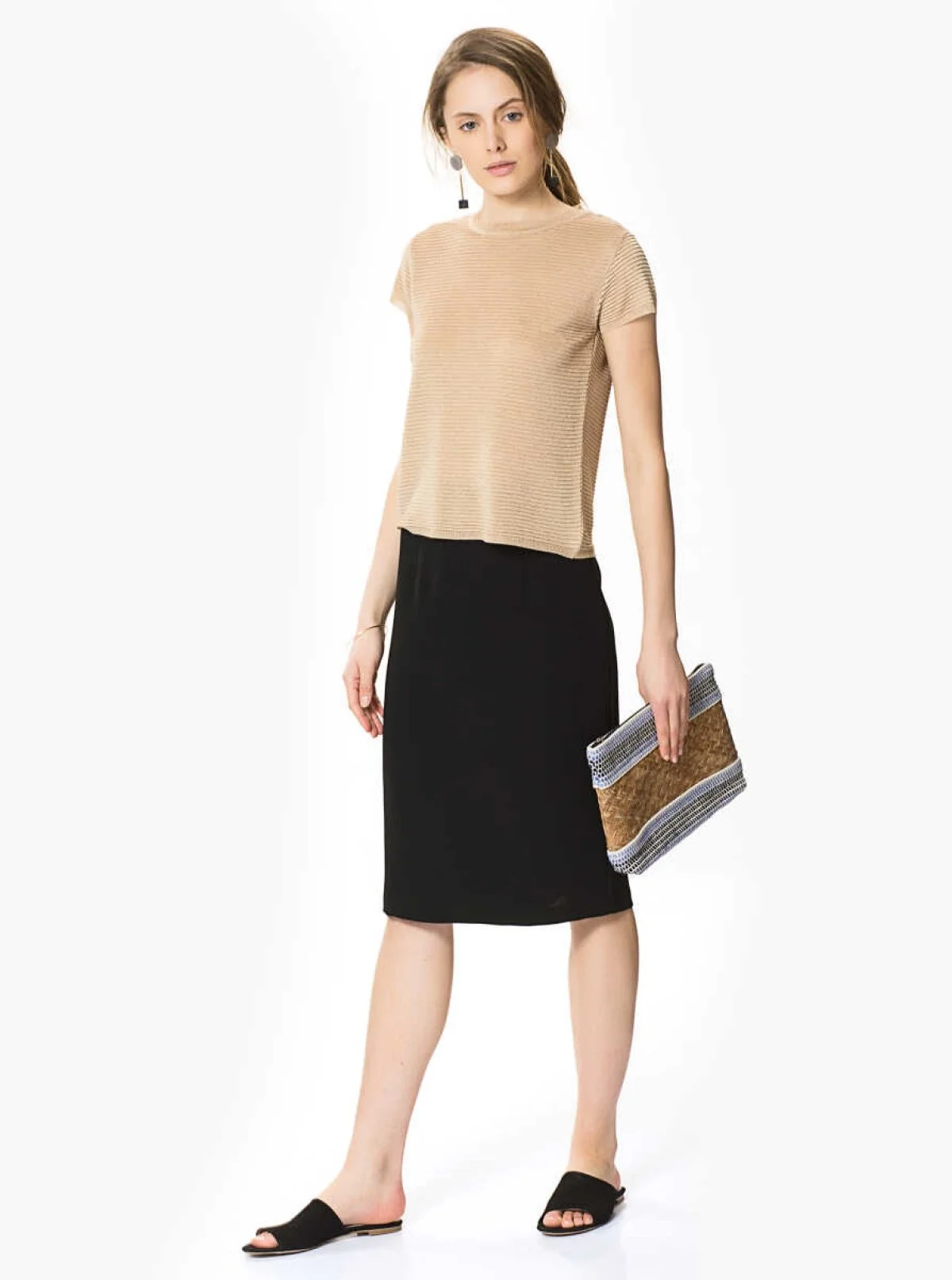 Çizgi Detaylı Bisiklet Yaka Yarım Kollu Triko Gold - 1