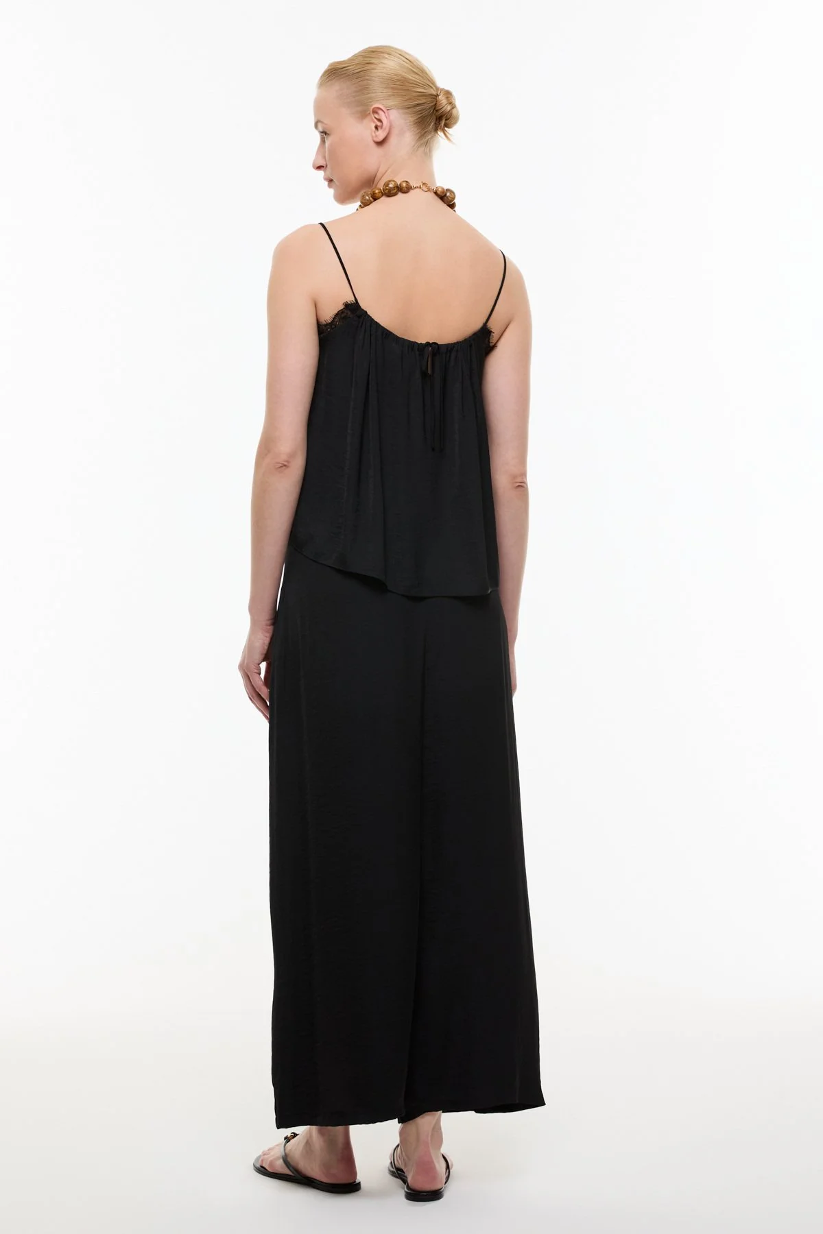 Dantel Detaylı İnce Askılı Bluz Siyah - 4