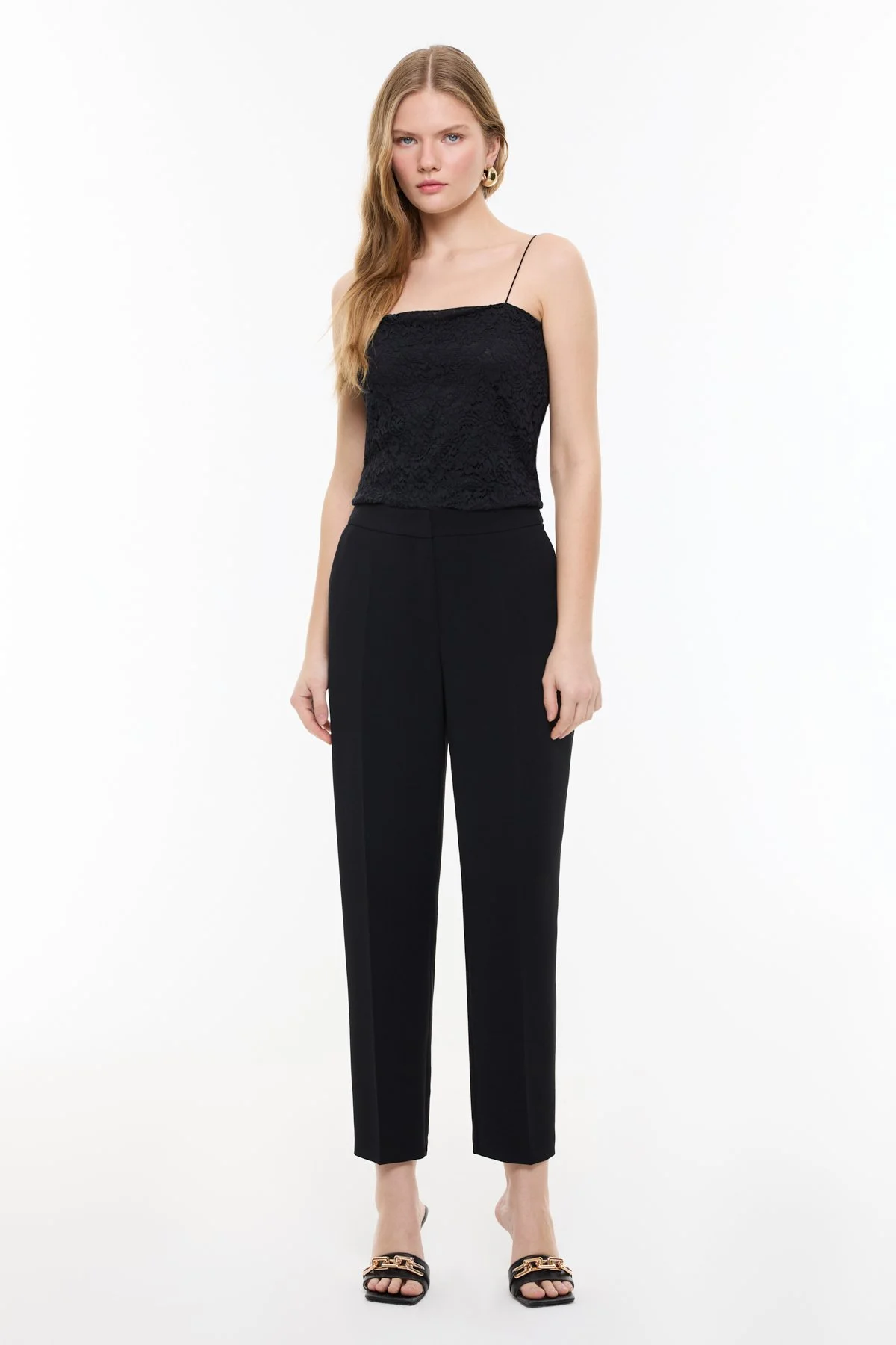 Dantel Detaylı Saten Askılı Büstiyer Siyah - 4