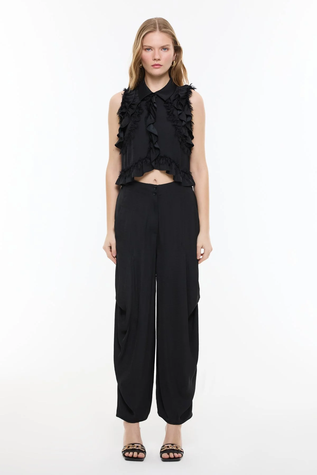 Dantel ve Volan Detaylı Kolsuz Gömlek Siyah - 4