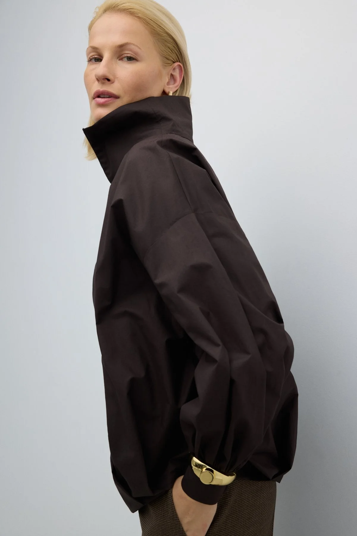 Dik Yaka Fermuarlı Gömlek Kahve - 5