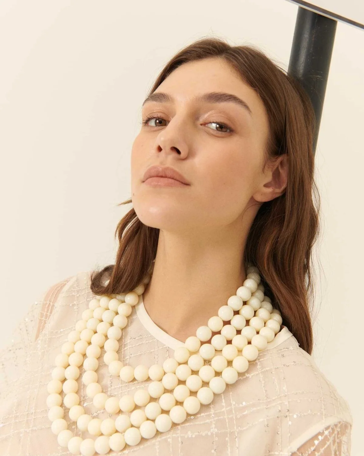  Dört Sıralı Kemik Kolye Standart Renk - 1