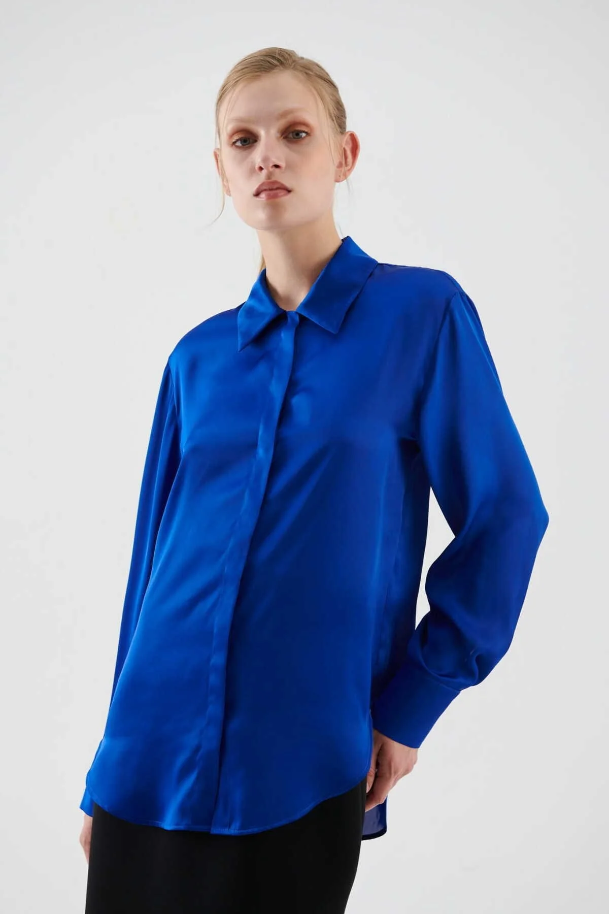  Düğmeli Kadın Gömlek Saks - 2