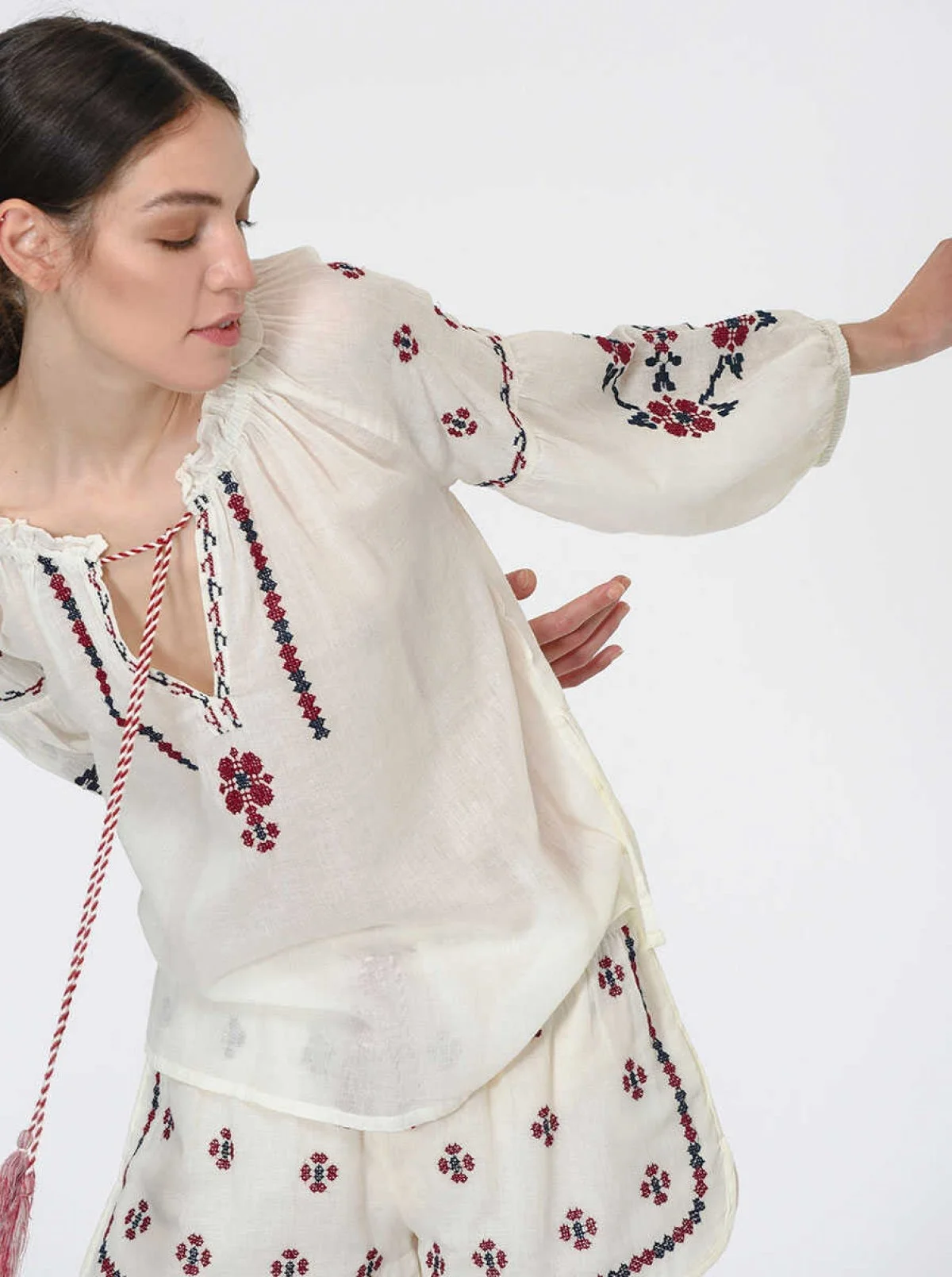 Etnik Desenli Bluz Standart Renk - 2