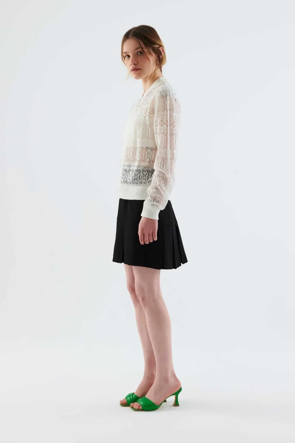 Fermuar Detaylı İşlemeli Triko Bomber Beyaz - 3