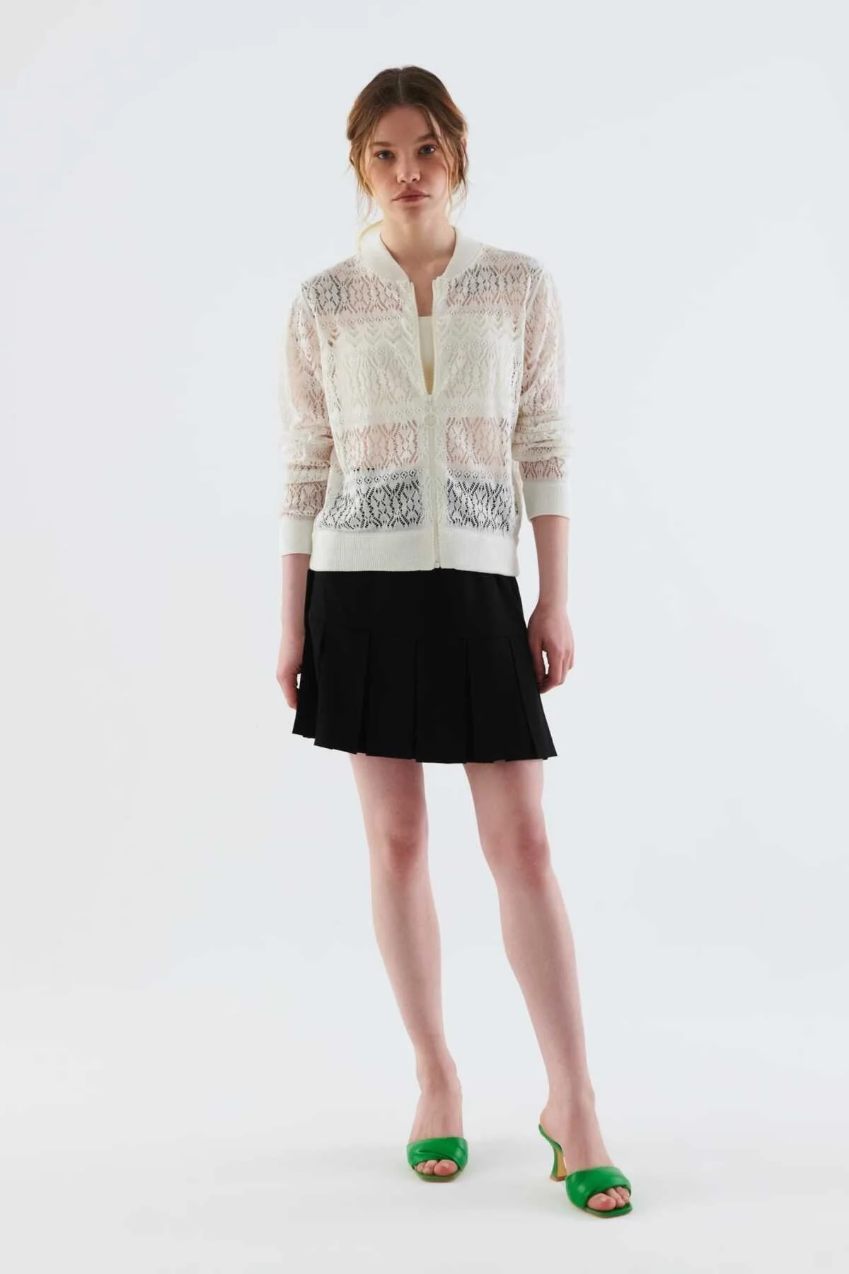 Fermuar Detaylı İşlemeli Triko Bomber Beyaz - 1