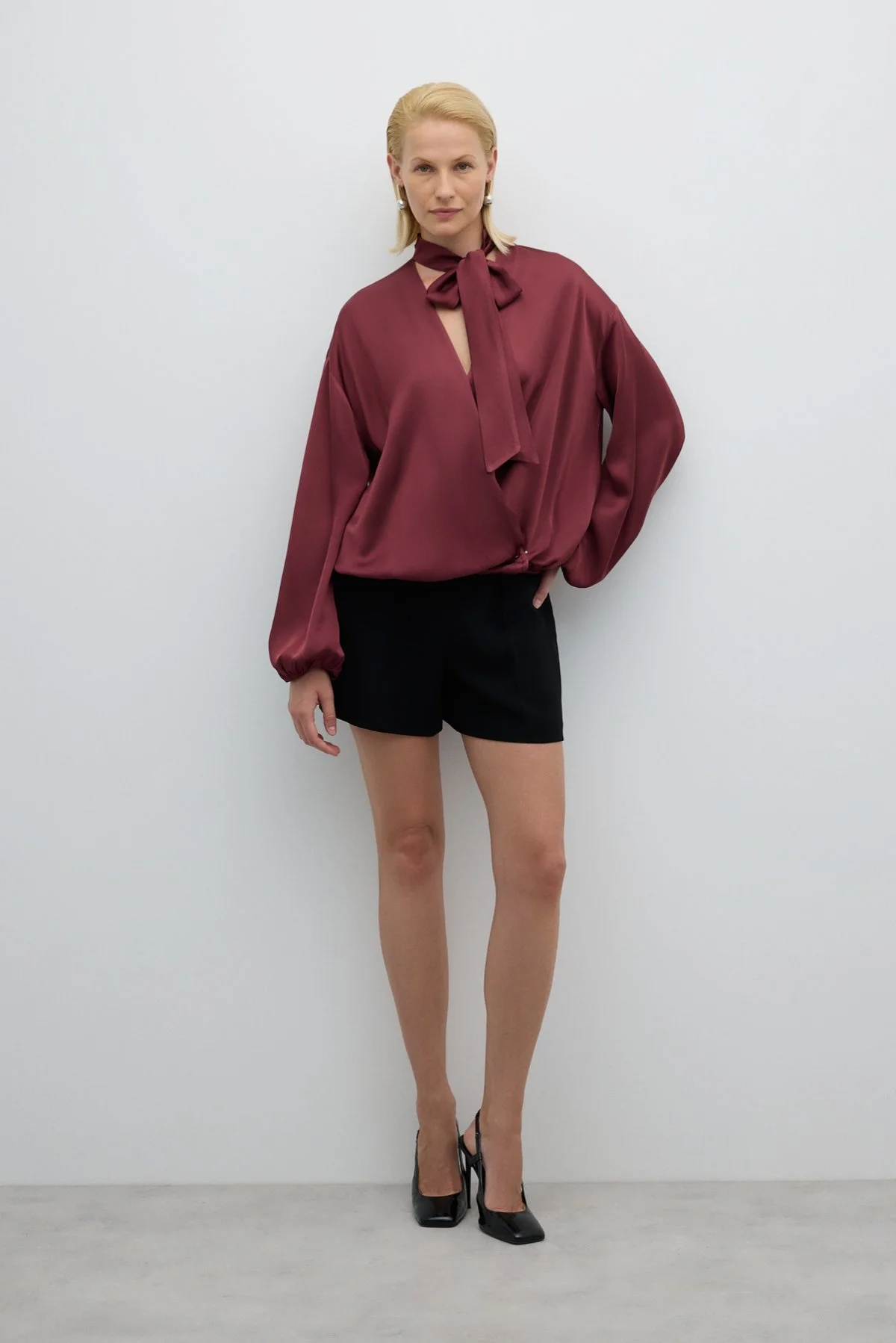 Fular Bağlamalı Kruvaze Saten Bluz Bordo - 3