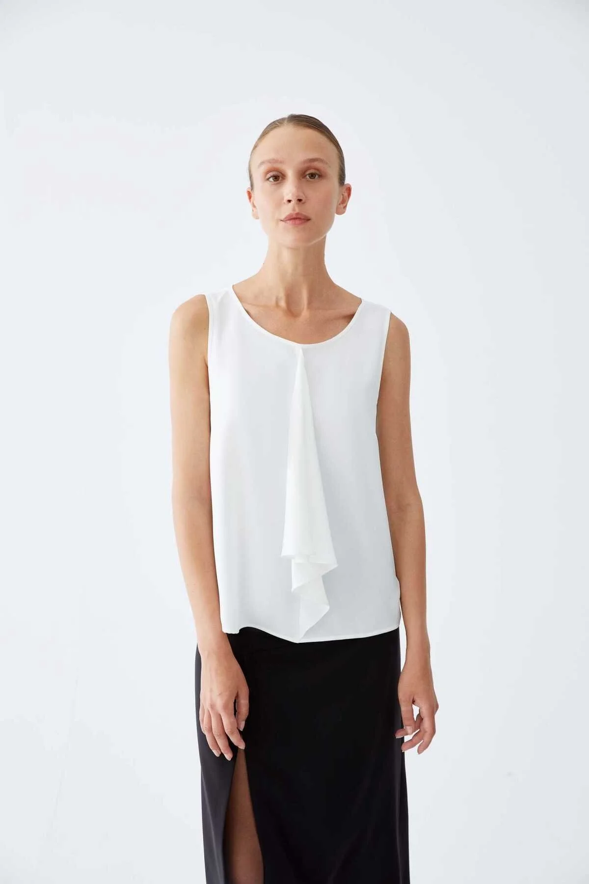  Fular Detaylı Bluz Beyaz - 1