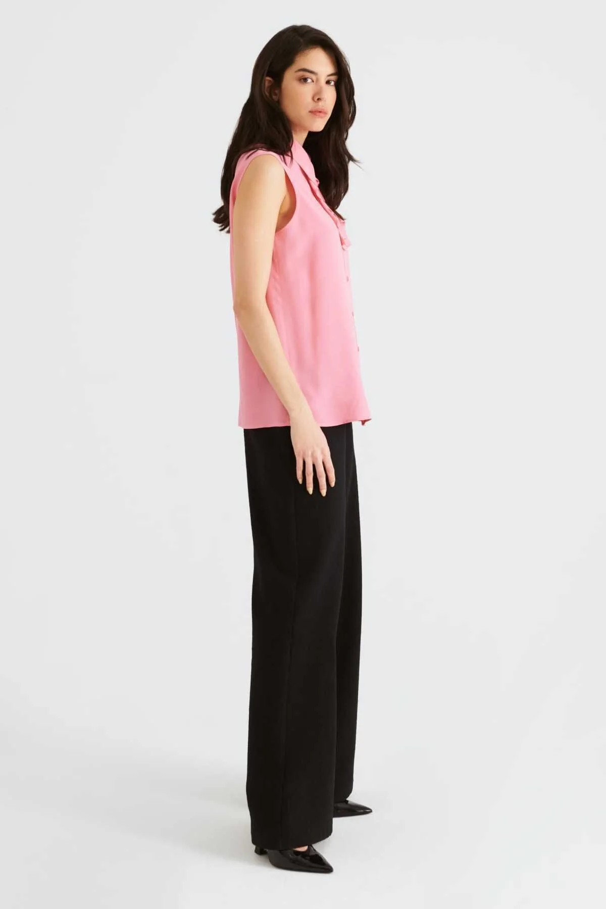 Fular Yakalı Kolsuz Kadın Gömlek Pembe - 3