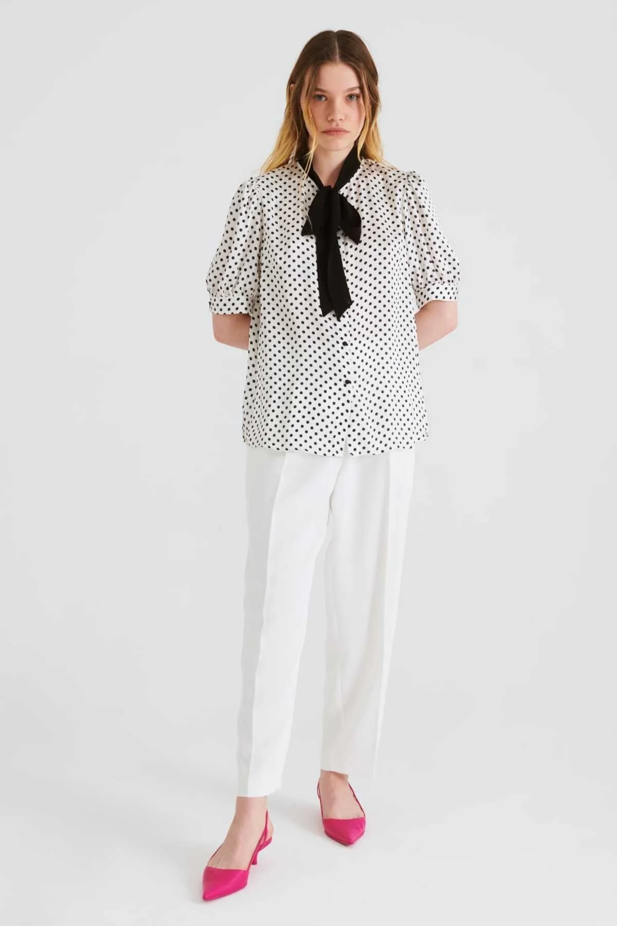 Fularlı Puantiyeli Kadın Gömlek Standart Renk - 1