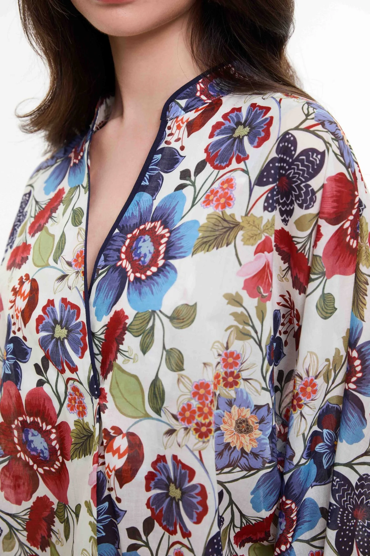 Hakim Yaka Önü Pileli Bluz Standart Renk - 2