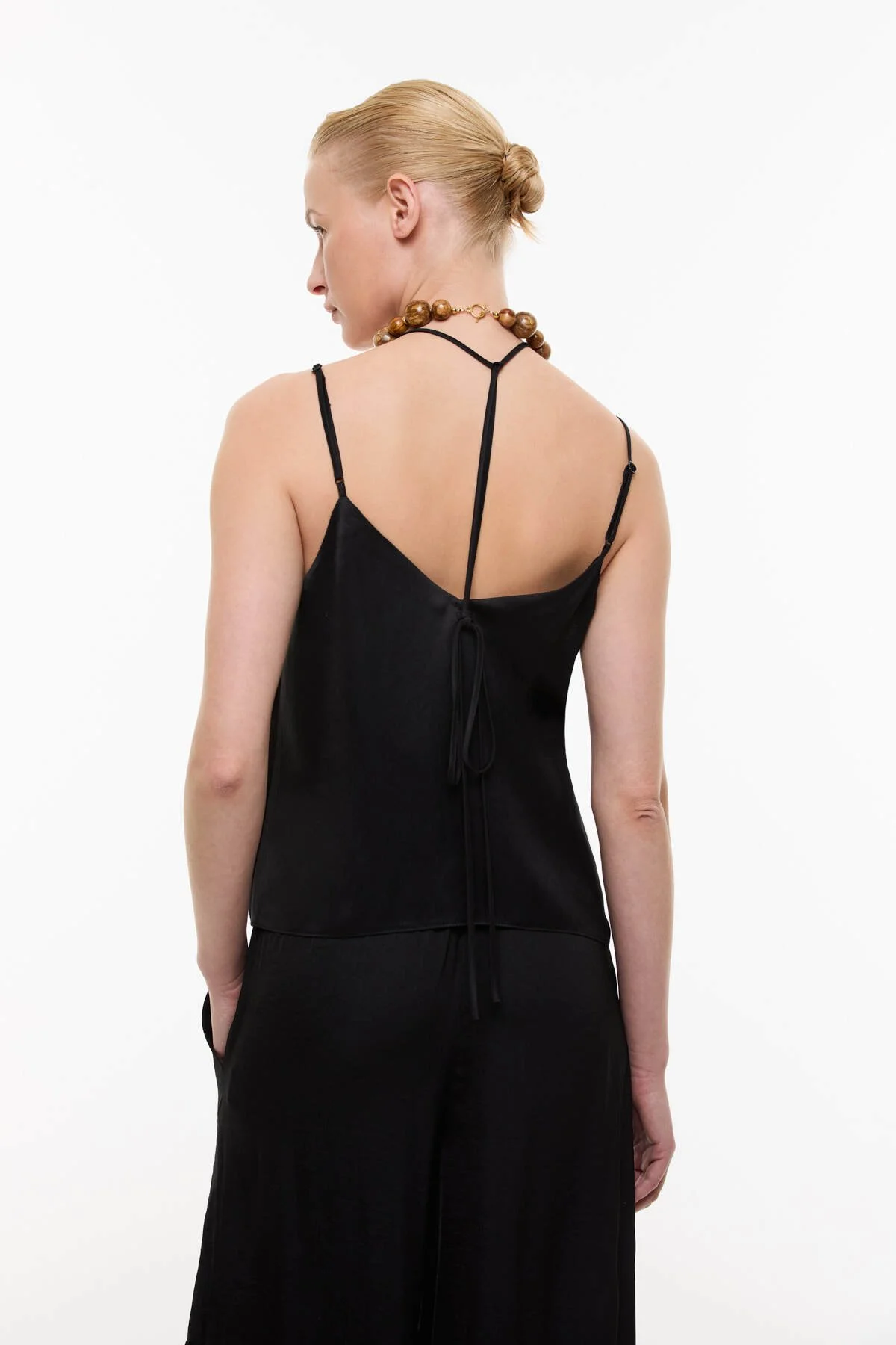 İnce Askılı Dekolteli Bluz Siyah - 2