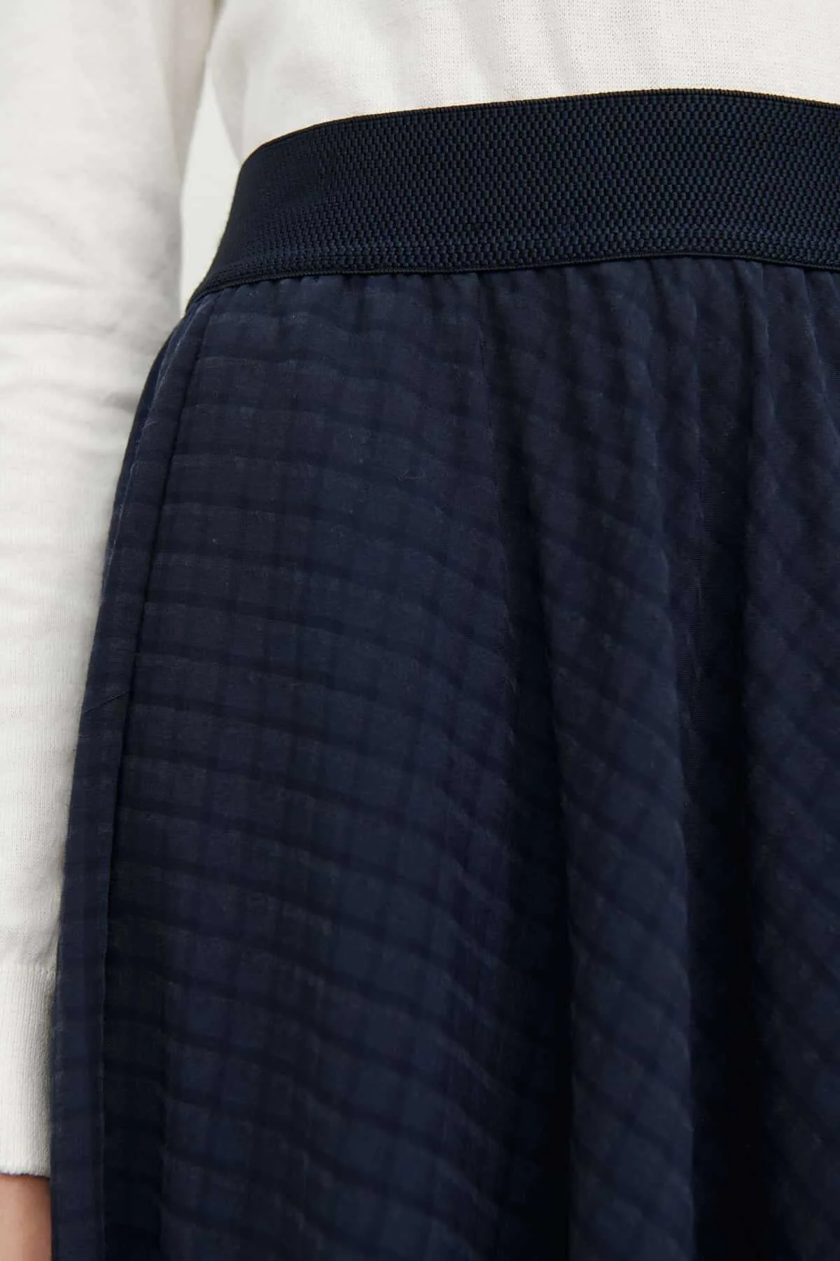 Beli Lastikli Maxi Boy Gofreli Kumaş Etek Standart Renk - 3