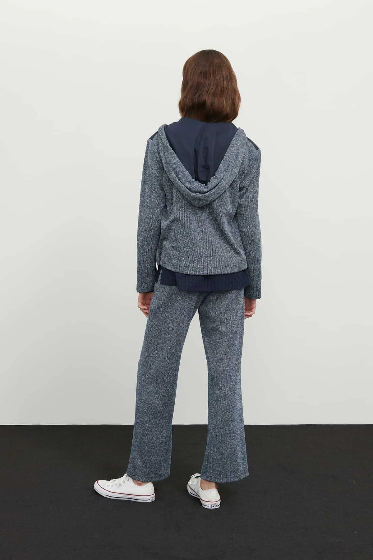 Kapitone Desen Kapüşonlu Mont Standart Renk - 2