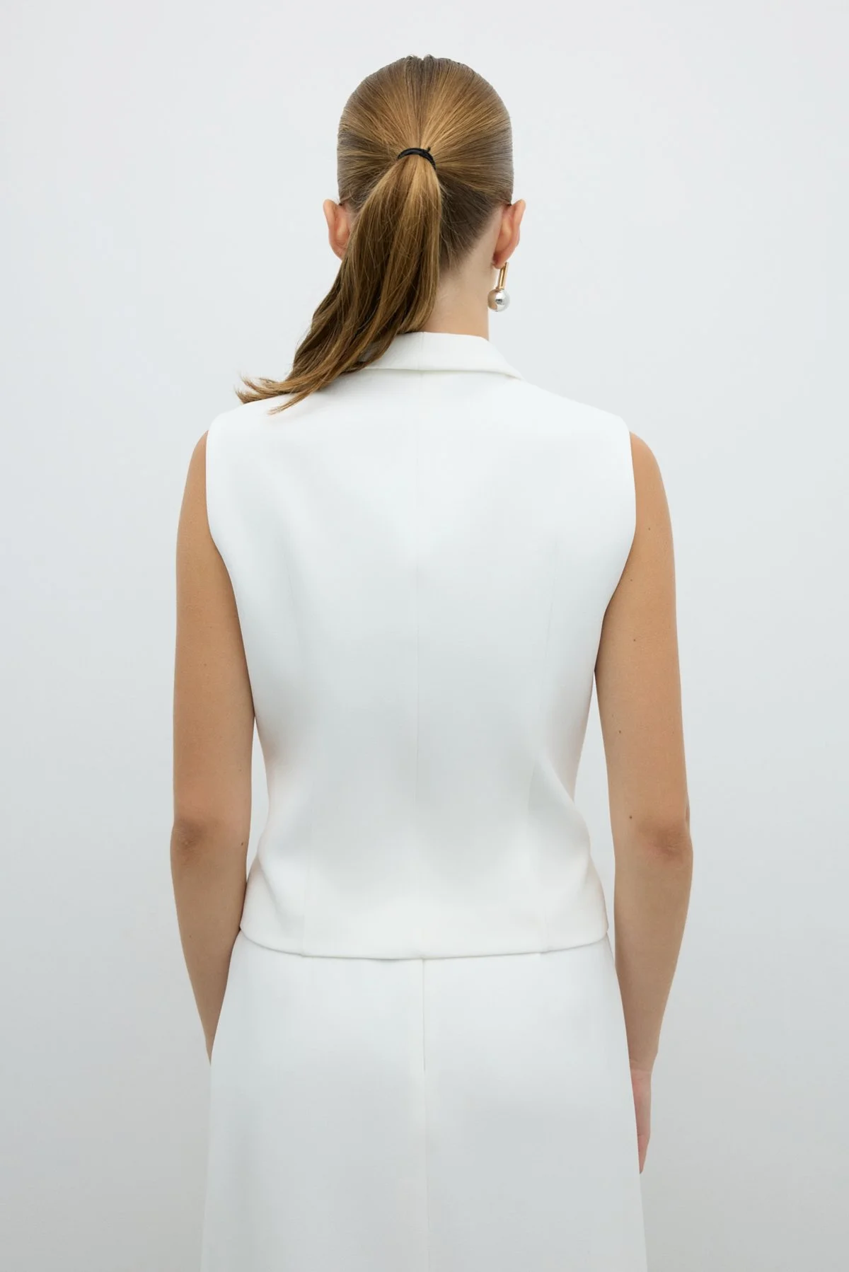 V Yaka Düğmeli Yelek Beyaz - 2