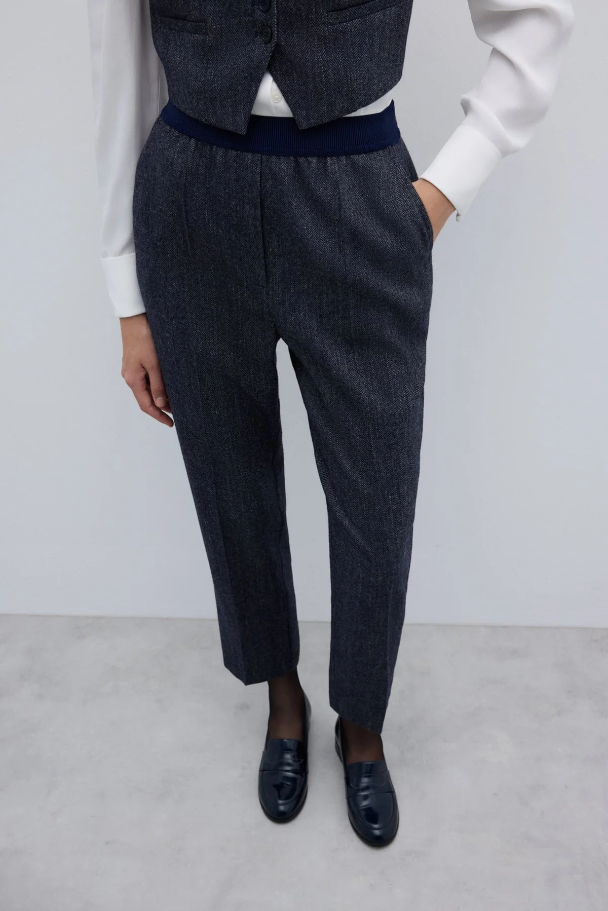 Yün Karışımlı Beli Lastikli Düz Paça Pantolon Lacivert - 3