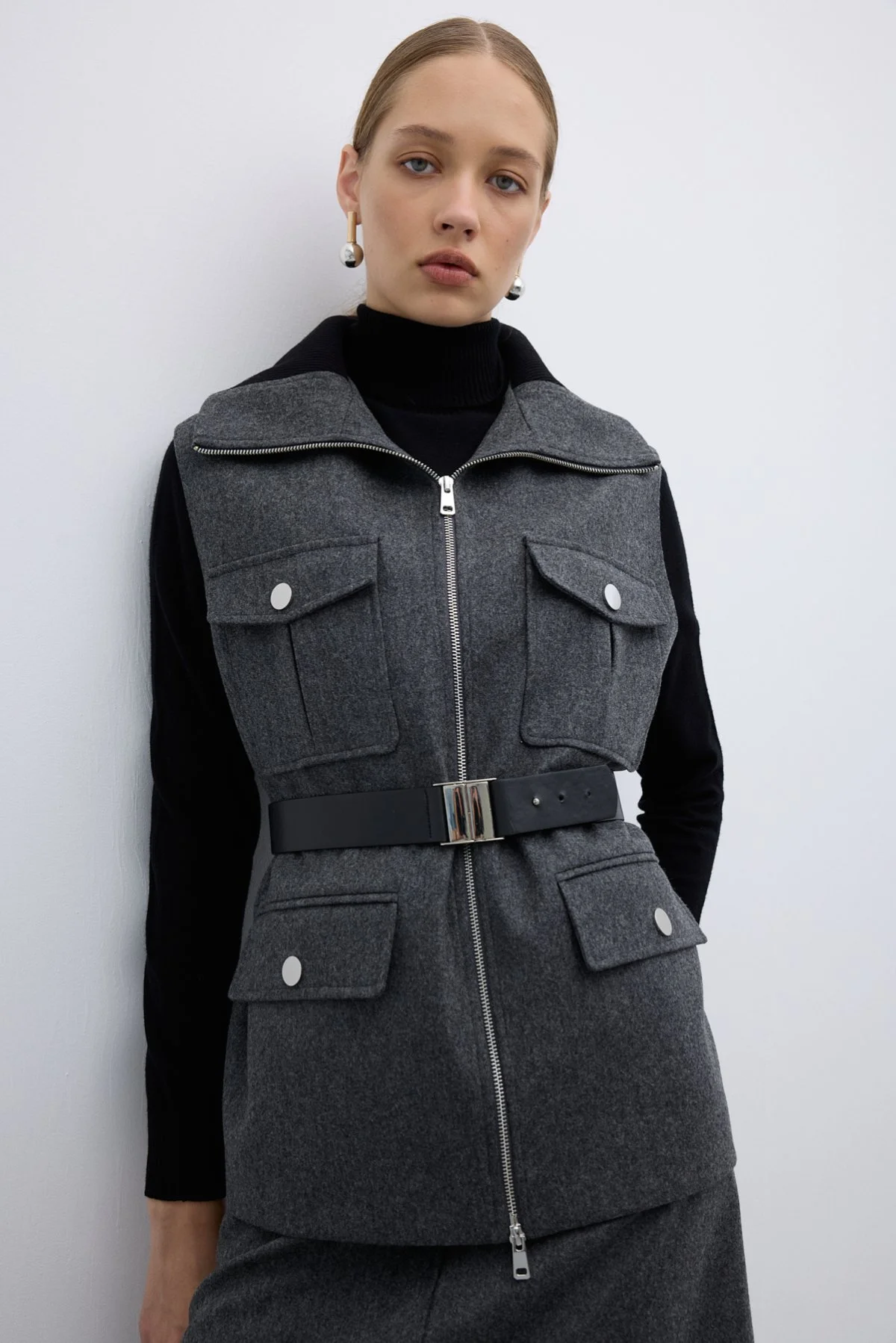 %100 Yün Beli Seyyar Kemerli Fermuarlı Yelek Koyu Gri - 4