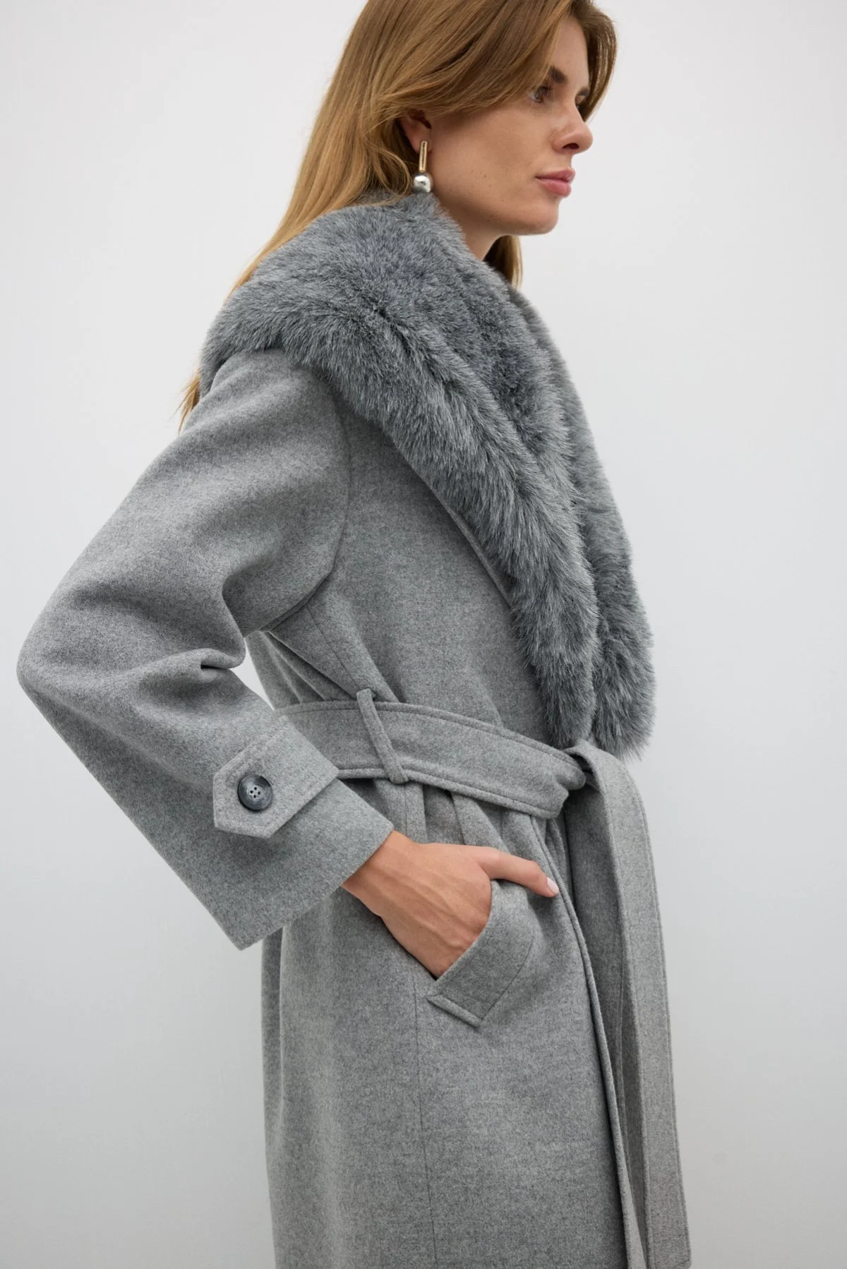 Çıkarılabilir Kürk Yakalı Kruvaze Yün Kaban Gri - 4