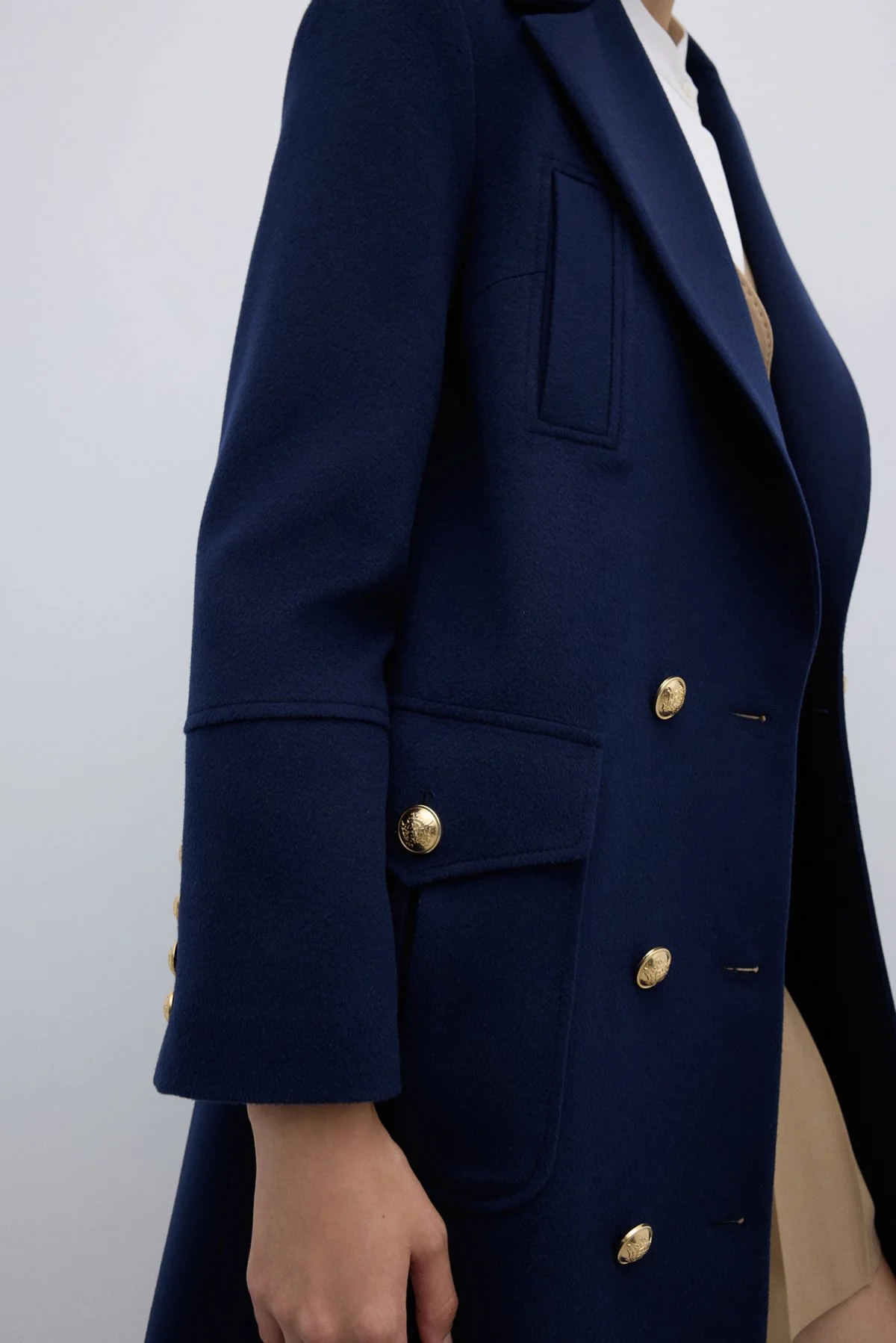 %100 Yün Gold Düğmeli Kruvaze Kaban Lacivert - 4