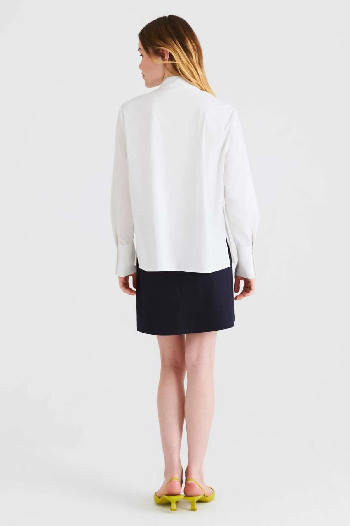 Yaka Detaylı Gömlek Beyaz - 2