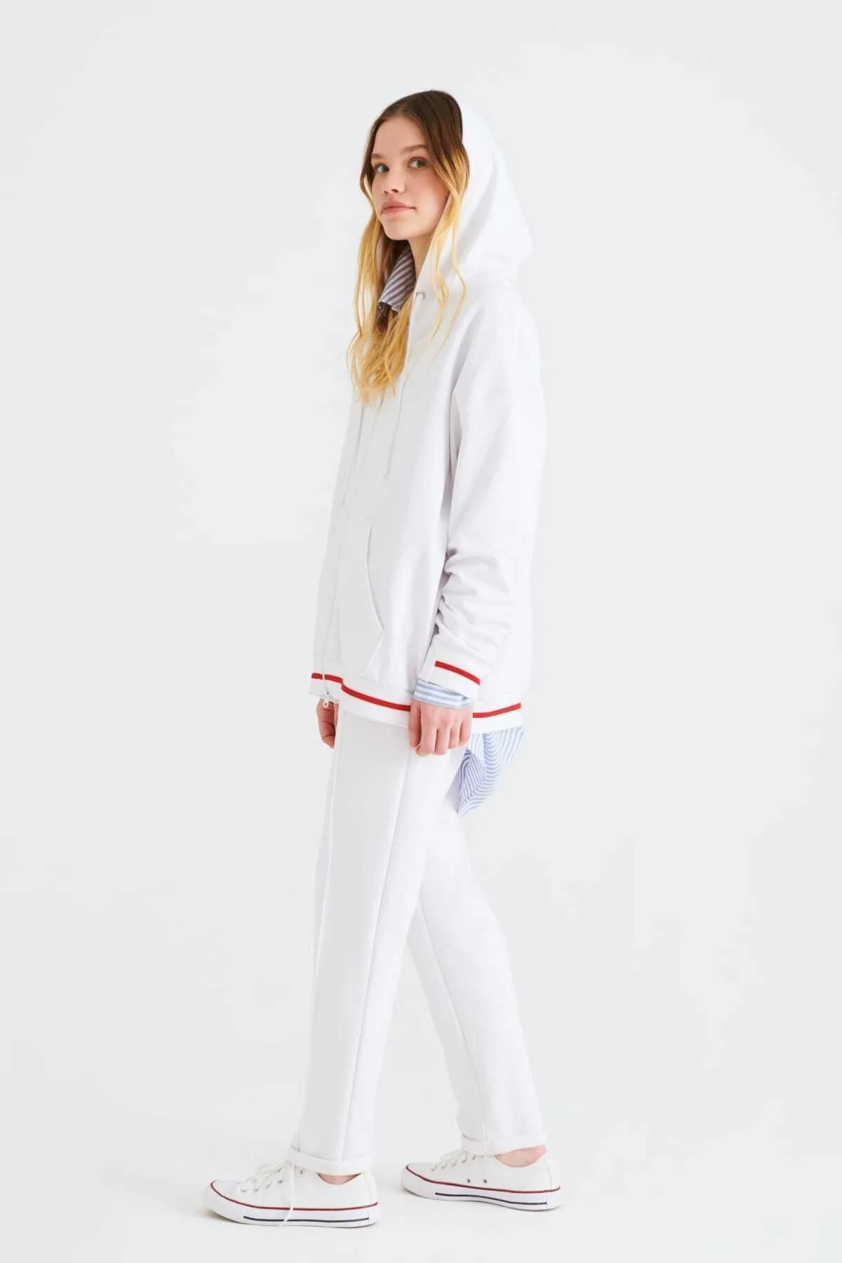 Kapüşonlu Kadın Sweatshirt Beyaz - 3