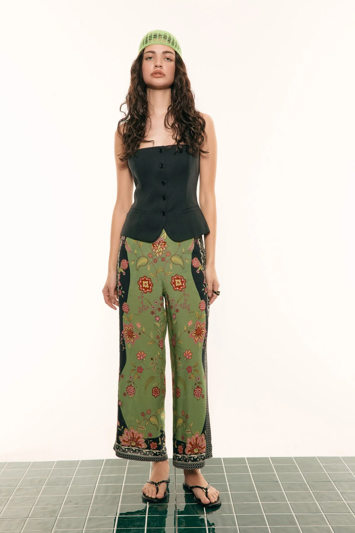 Kare Yaka Önden Düğmeli Fit Yelek Lacivert - 3