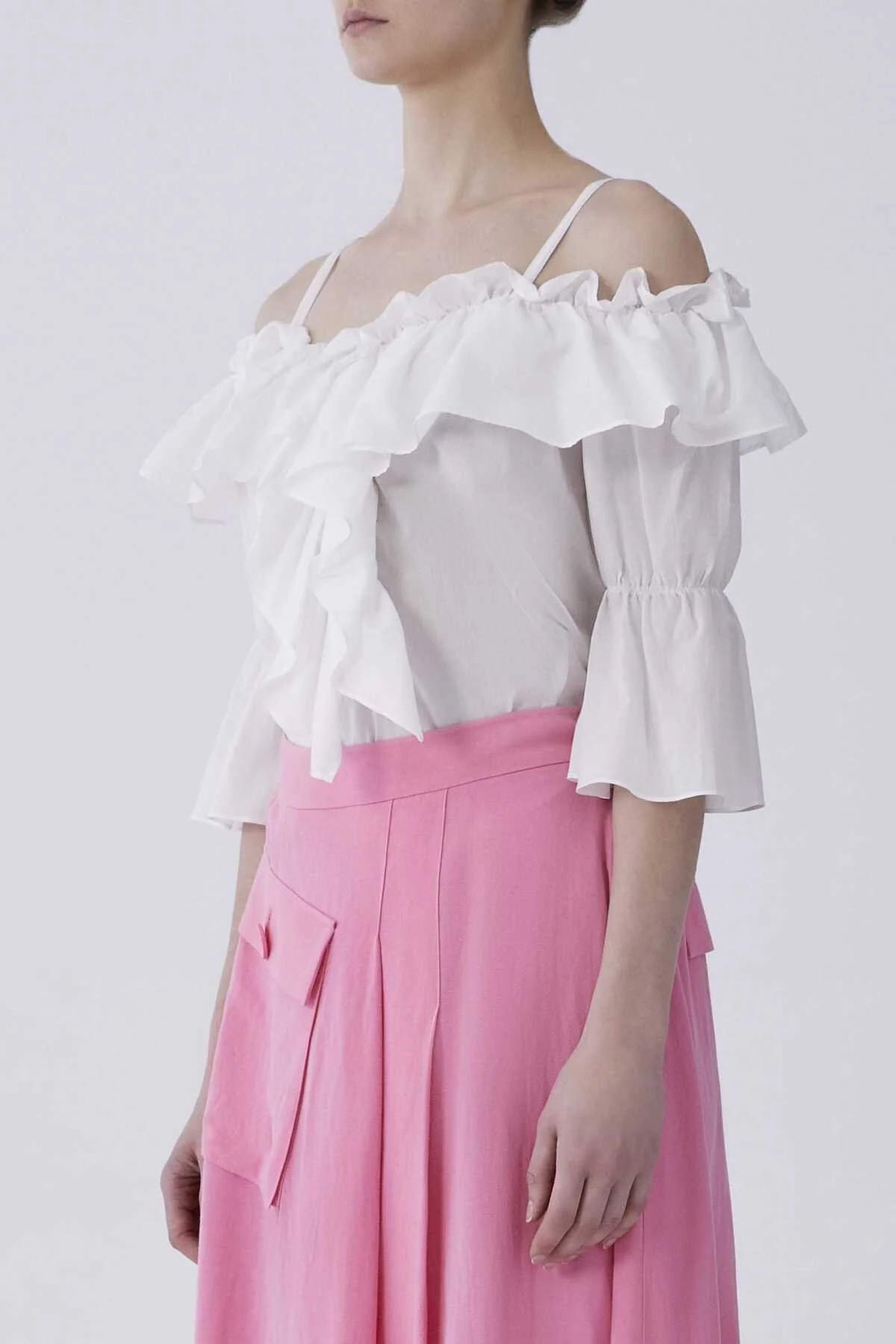 Kayık Yaka Fırfırlı Bluz Beyaz - 3