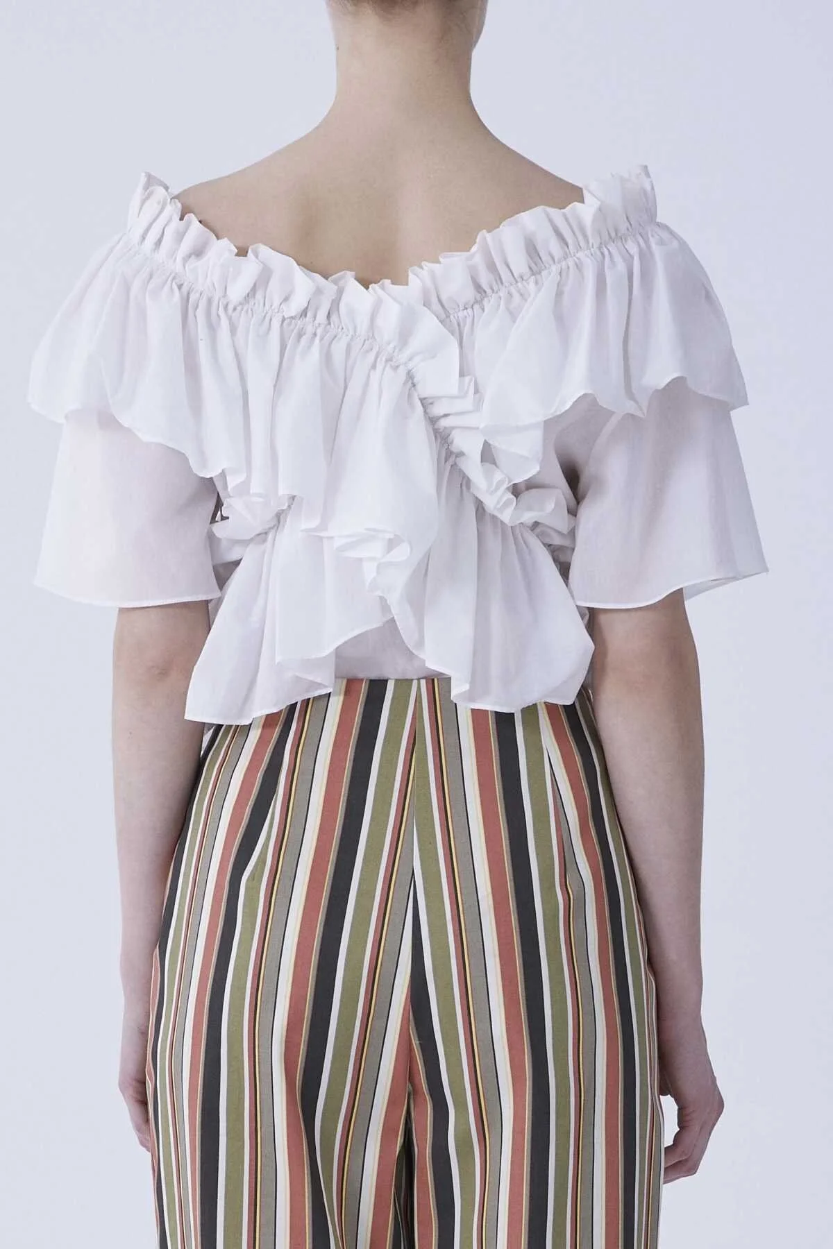 Kısa Kol Fırfırlı Bluz Beyaz - 2