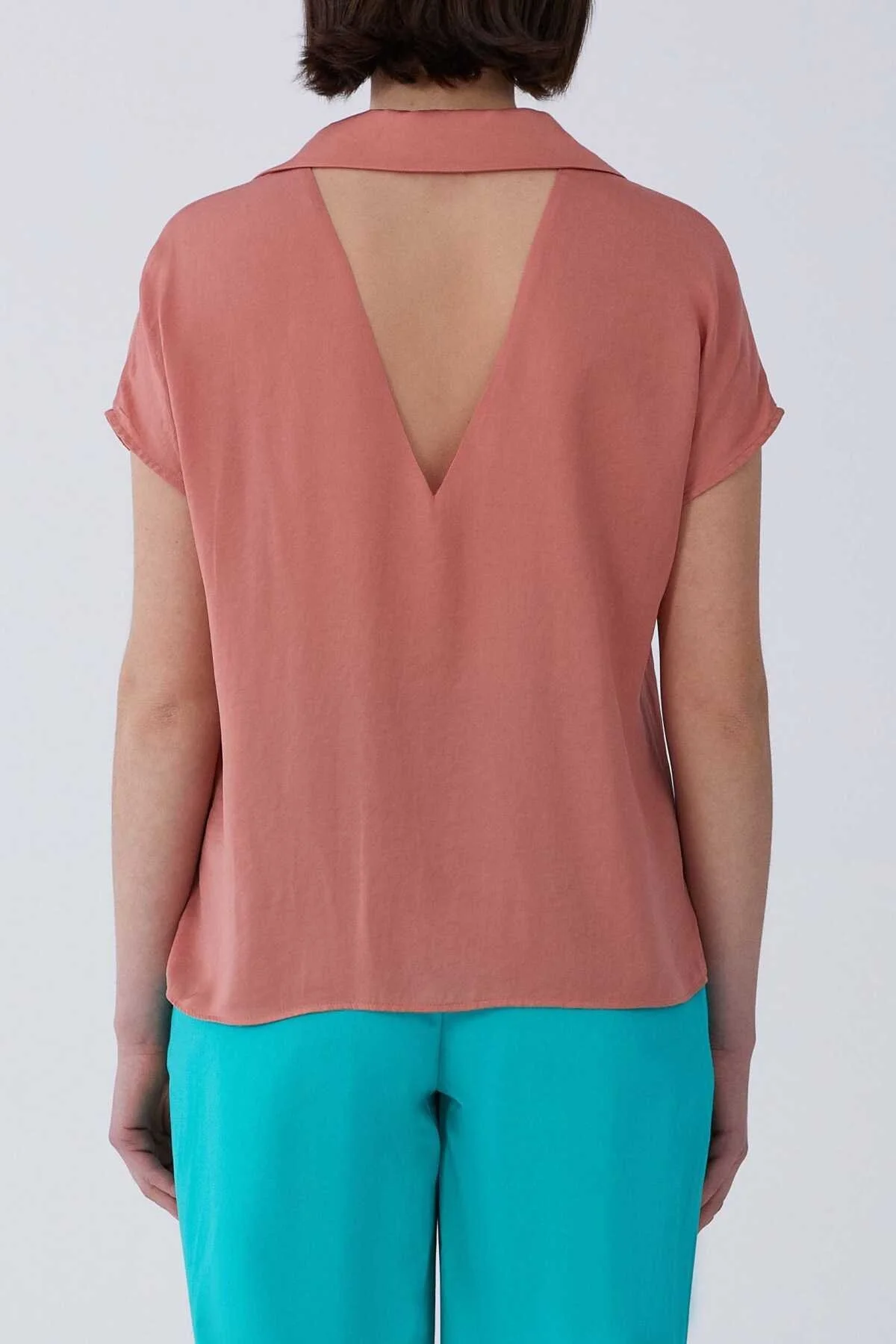 Kısa Kol Sırt Detaylı Bluz Pembe - 2