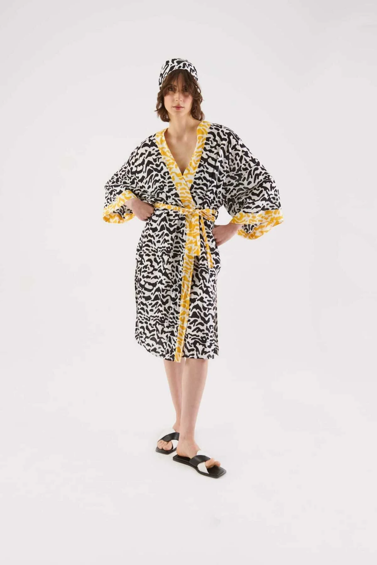 Kuşaklı Zebra Desenli Kimono Standart Renk - 1