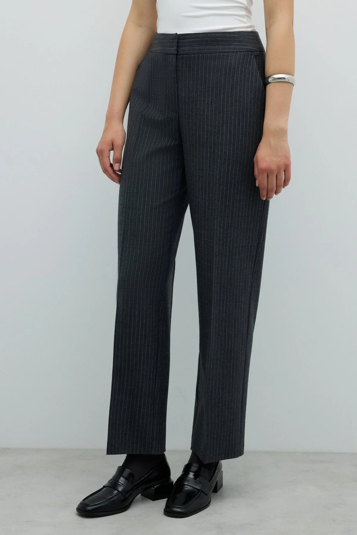 Lurex Çizgili Düz Paça Pantolon Gri - 3