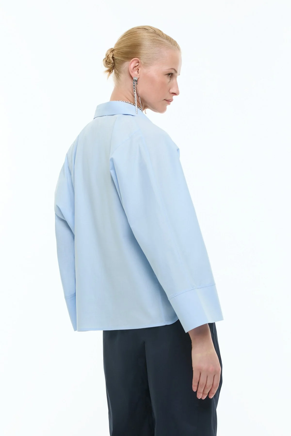 Düğüm Görünümlü Manşet Detaylı Gömlek Mavi - 2