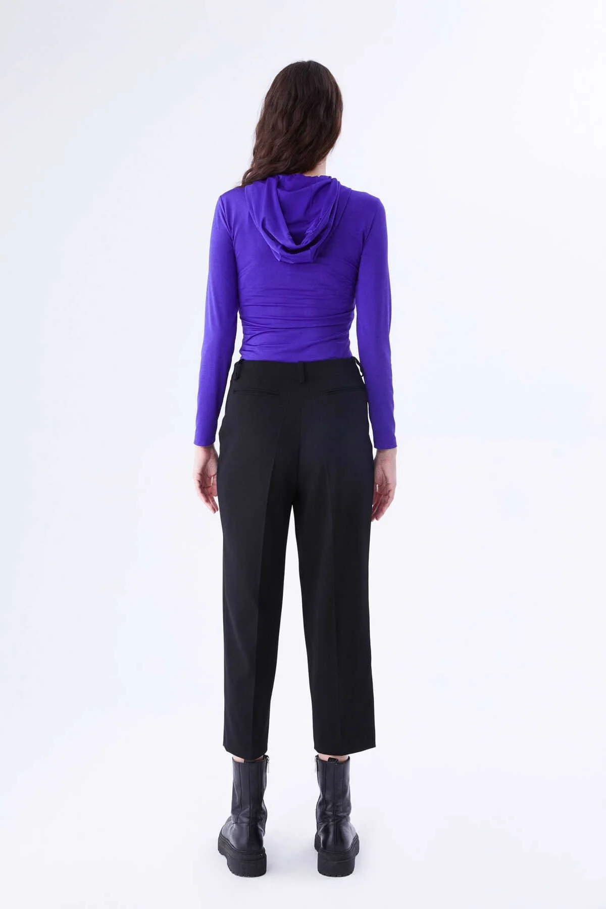  Pilise Detaylı Kısa Paça Kadın Pantolon Siyah - 2