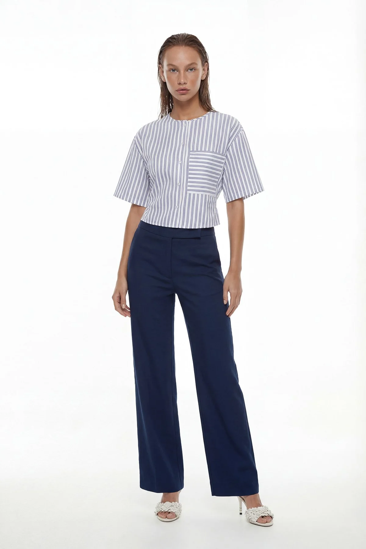 Sırt Dekolteli Bisiklet Yaka Crop Gömlek Standart Renk - 2