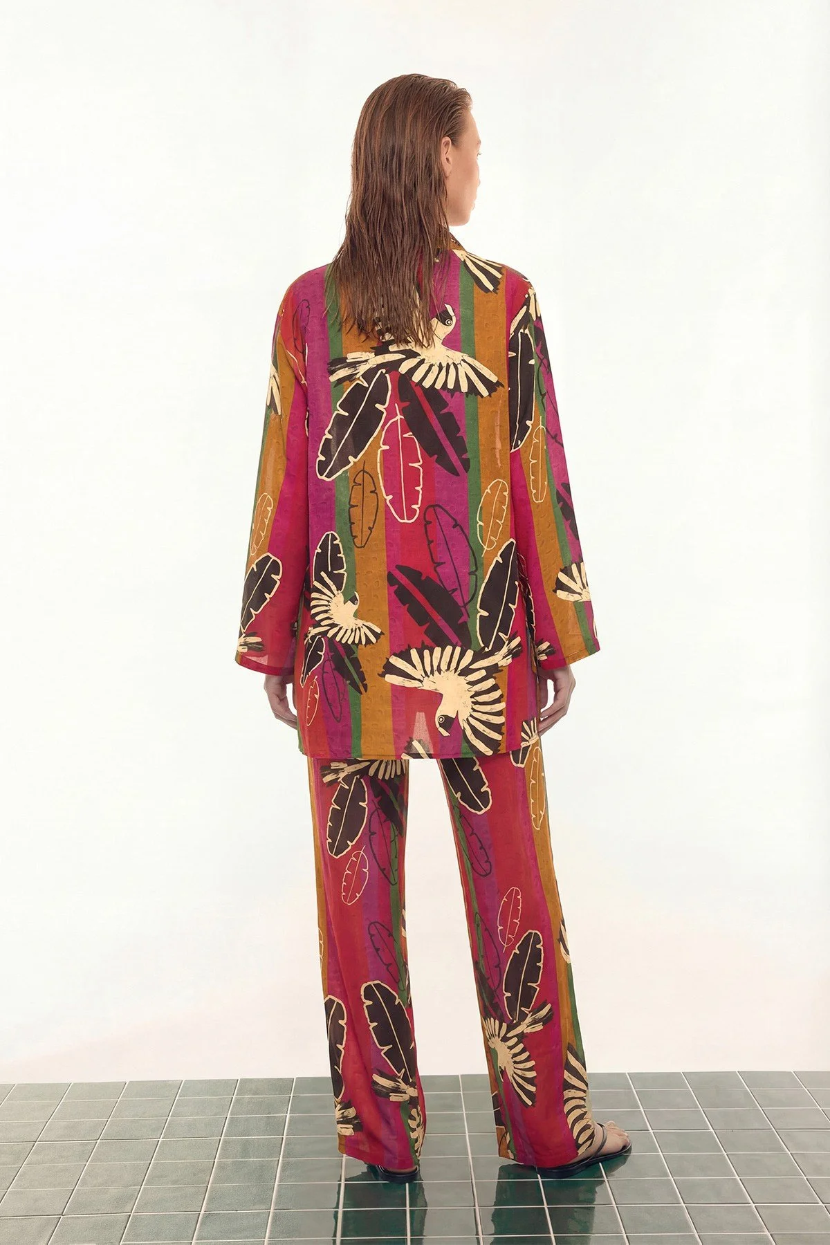 Yakası Nakışlı Kimono Standart Renk - 2