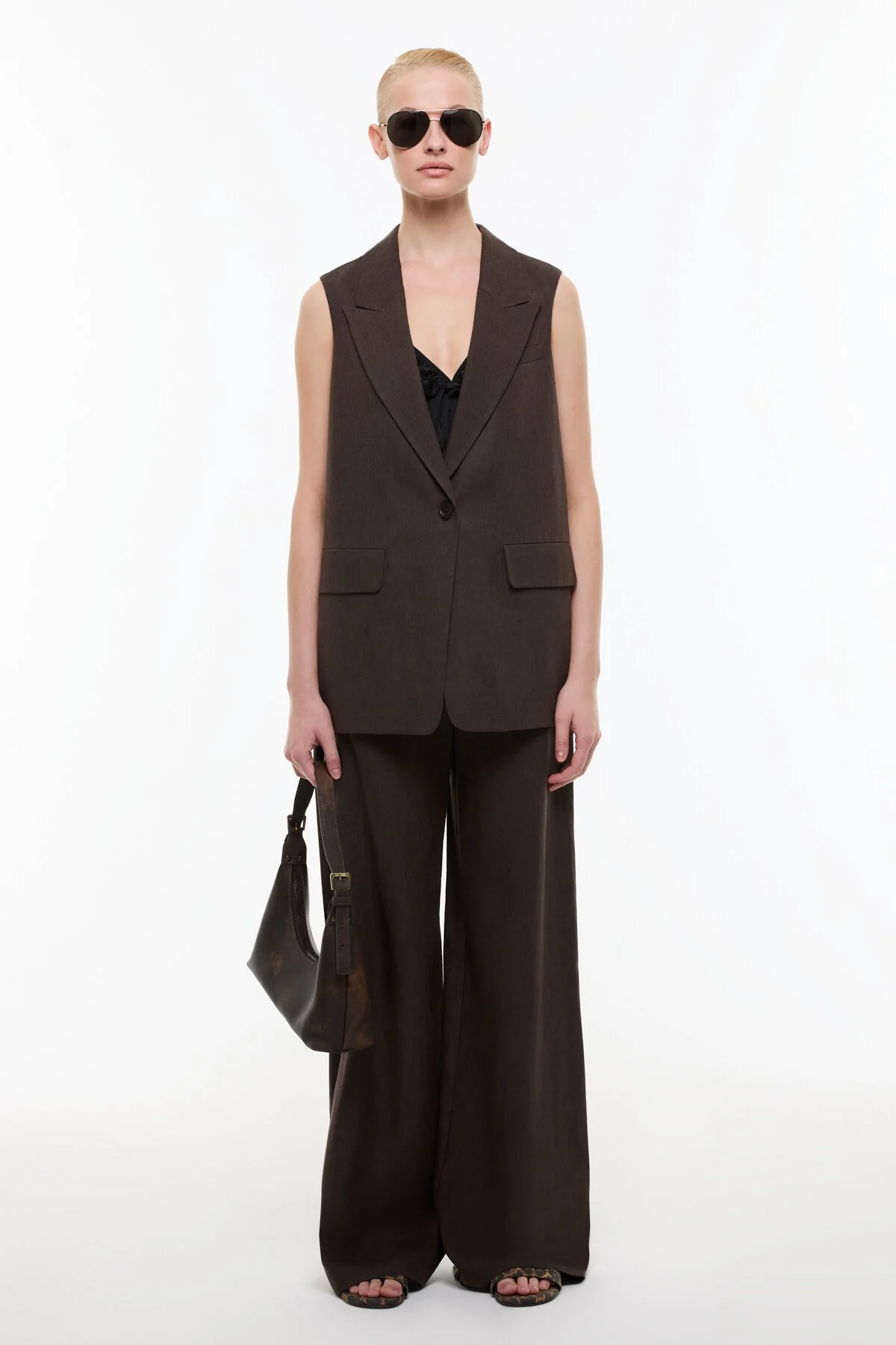 Tek Düğmeli Erkek Yaka Yelek Kahve - 4